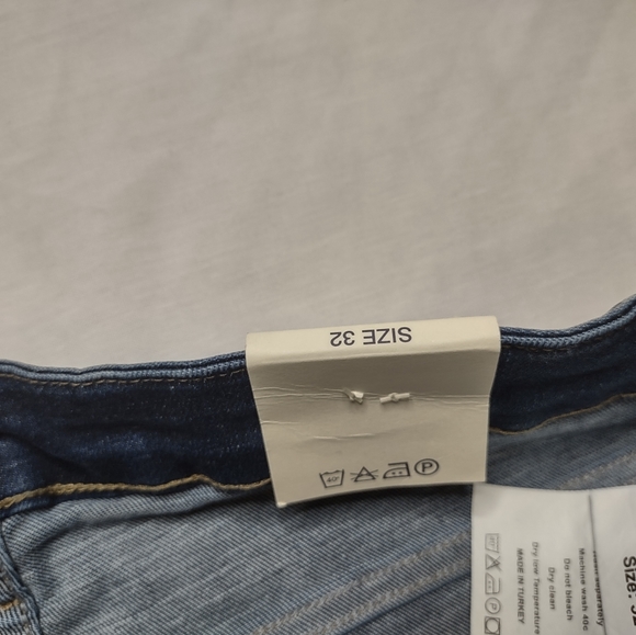 Jeans - Picture 3 of 8